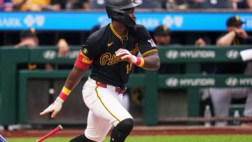 Oneil Cruz hace historia con cuadrangular en el PNC Park
