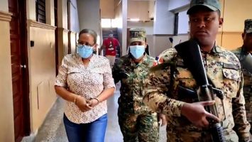 Familiares de joven asesinada hace 17 años rechazan libertad para condenada