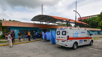 Familiares recorren hospitales en Caracas para localizar a heridos y fallecidos