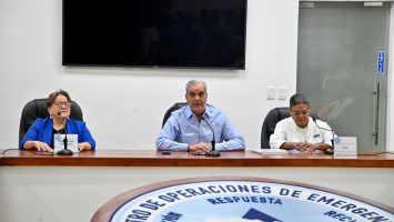 Gobierno activa plan de contingencia por lluvias; Abinader resalta importancia de la prevención