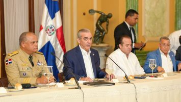 Abinader asegura que no permitirá que bandas haitianas se acerquen a la frontera