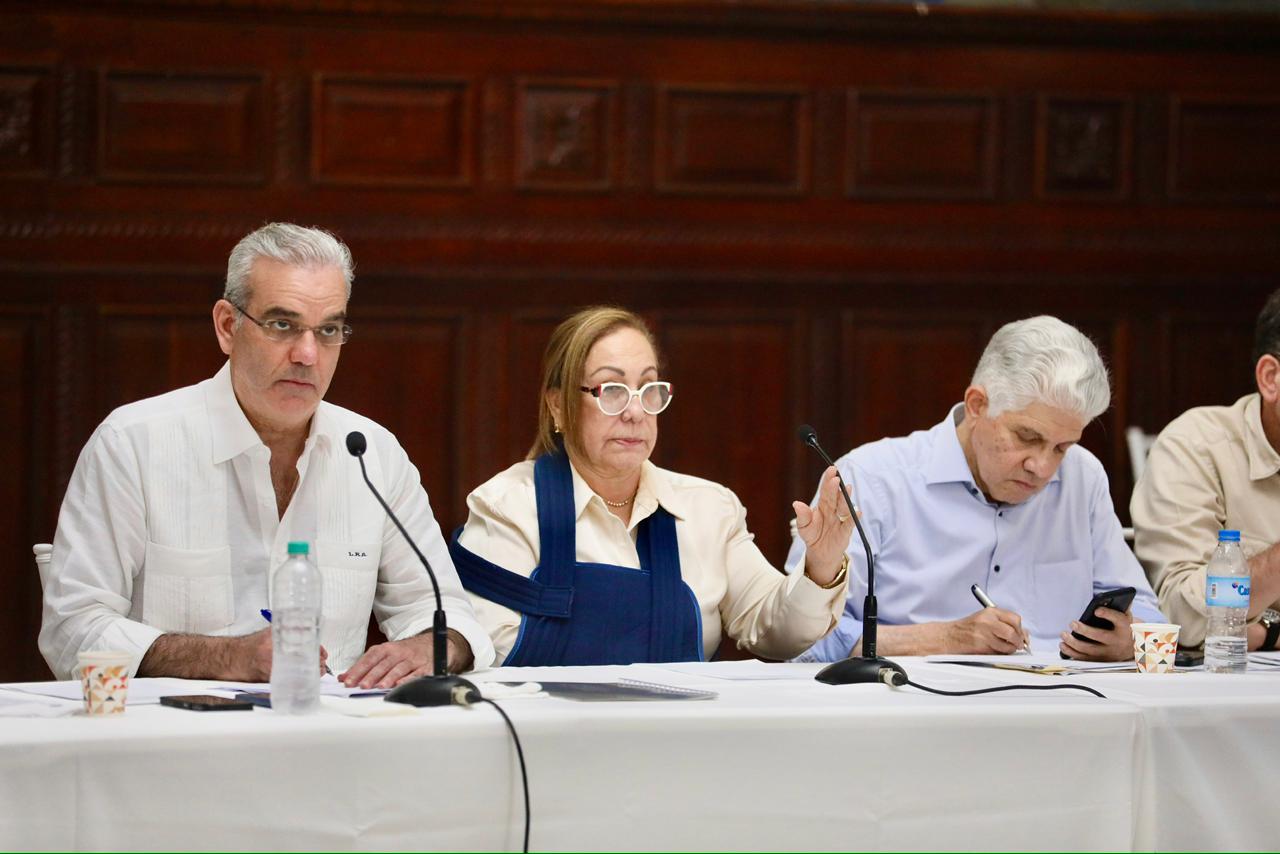 Abinader encabezará este domingo Consejo de Ministros en Santiago para evaluar desarrollo provincial