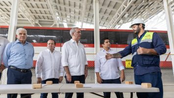 Abinader supervisa avances Monorriel de Santiago; obra estaría lista en agosto de este año