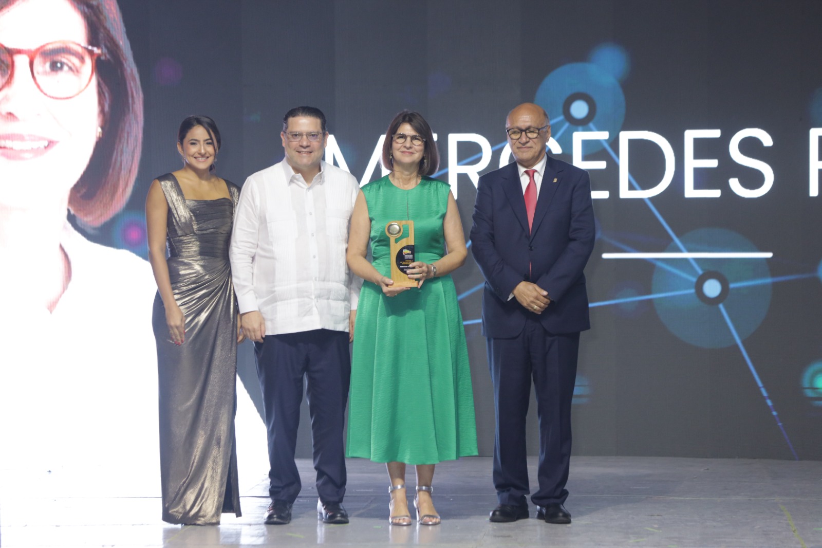 Aneih reconoce a 17 empresas en Premio Nacional a la Calidad del Sector Privado (3)