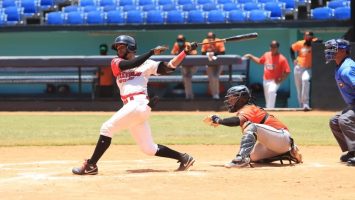 Atléticos de Puerto Plata barren a Mangueros de Baní en pretemporada de la Liga Nacional de Béisbol de Verano