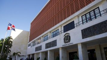 Diputados aprueban nombrar Centro Cívico de Sánchez Ramírez como Vicente Sánchez Baret