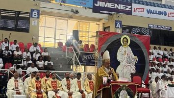 Fieles católicos de Puerto Plata celebran con devoción Corpus Christi
