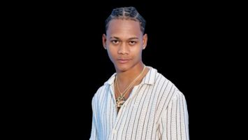 Luz Verde Internacional: Dalvin La Melodía Asegura Visa para Gira por Estados Unidos y Conecta con la Diáspora Dominicana