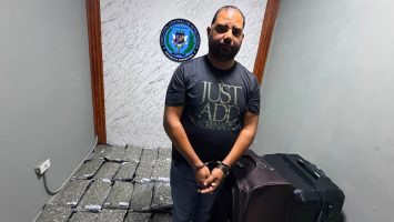 Dintel apresa hombre con 69 paquetes de presunta marihuana en peaje de La Romana