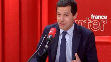 Francia afirma que asumirá su parte en las discusiones que se han abierto ahora con Irán