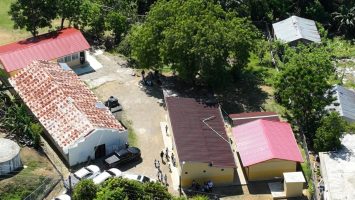 Entidades evalúan resiliencia de siete centros educativos en RD para fortalecer la seguridad