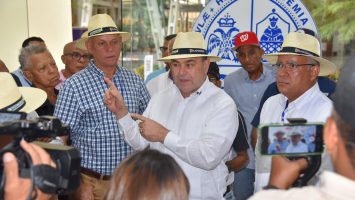 Agricultura y productores de Valverde buscan fortalecer el sector bananero