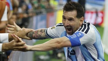Messi volverá a ser suplente en un Mundial 20 años después