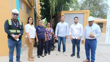 Infraestructura Escolar interviene escuelas y posesiona a contratistas en Neiba y Villa Jaragua