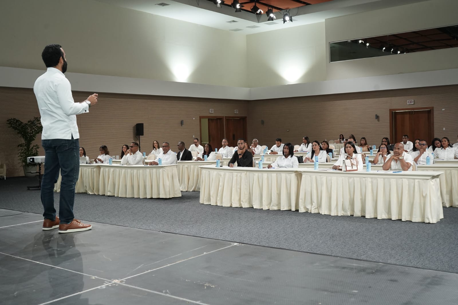 Mirex capacita 40 periodistas en geopolítica para fortalecer cobertura de temas internacionales (5)