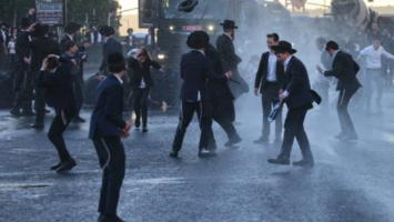 Irán ahorca dos hombres por supuestos delitos en protestas antigubernamentales