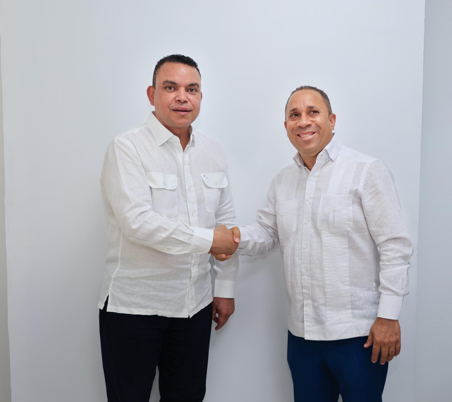 SNS juramenta a Alfonzo Herasme como nuevo director del Servicio Regional de Salud Enriquillo (1)