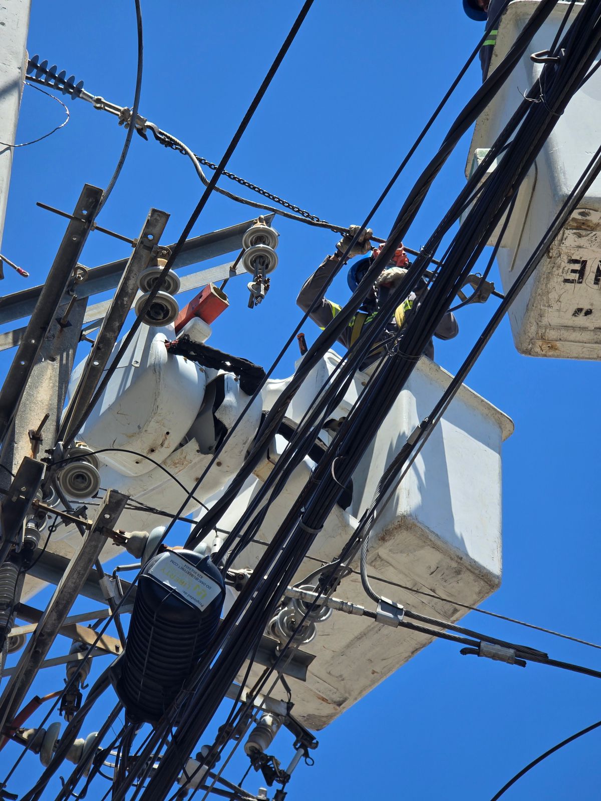 Varios sectores de SDE no tendrán energía este martes por trabajos de Edeeste