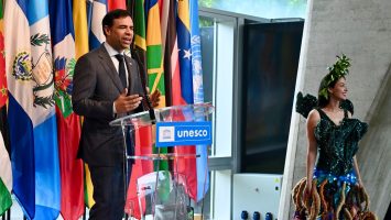 Roberto Ángel Salcedo encabeza la inauguración de la Semana de América Latina y el Caribe en la UNESCO