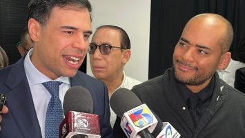 Roberto Ángel Salcedo encabezará el Festival del Libro y la Cultura Dominicana en New York