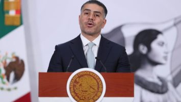 México decomisa 4,4 toneladas de cocaína y detiene 16 personas en aguas del Pacífico