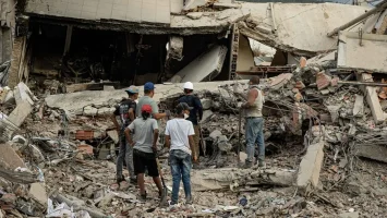La búsqueda avanza en horas críticas en Venezuela con 1.450 muertos ya por los terremotos