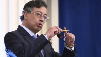 Petro defiende su legado antidrogas y la cooperaci