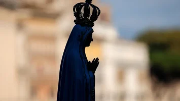 Iglesia investiga apariciones de la Virgen María y del Niño Jesús