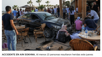 Mujer atropella a 15 personas mientras aprendía a conducir en Egipto