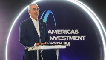 Abinader dice la confianza y estabilidad convierten a RD en un destino atractivo para la inversión