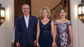 Abinader y primera dama participan en la Fiesta Nacional de Francia y reafirman sólida relación bilateral