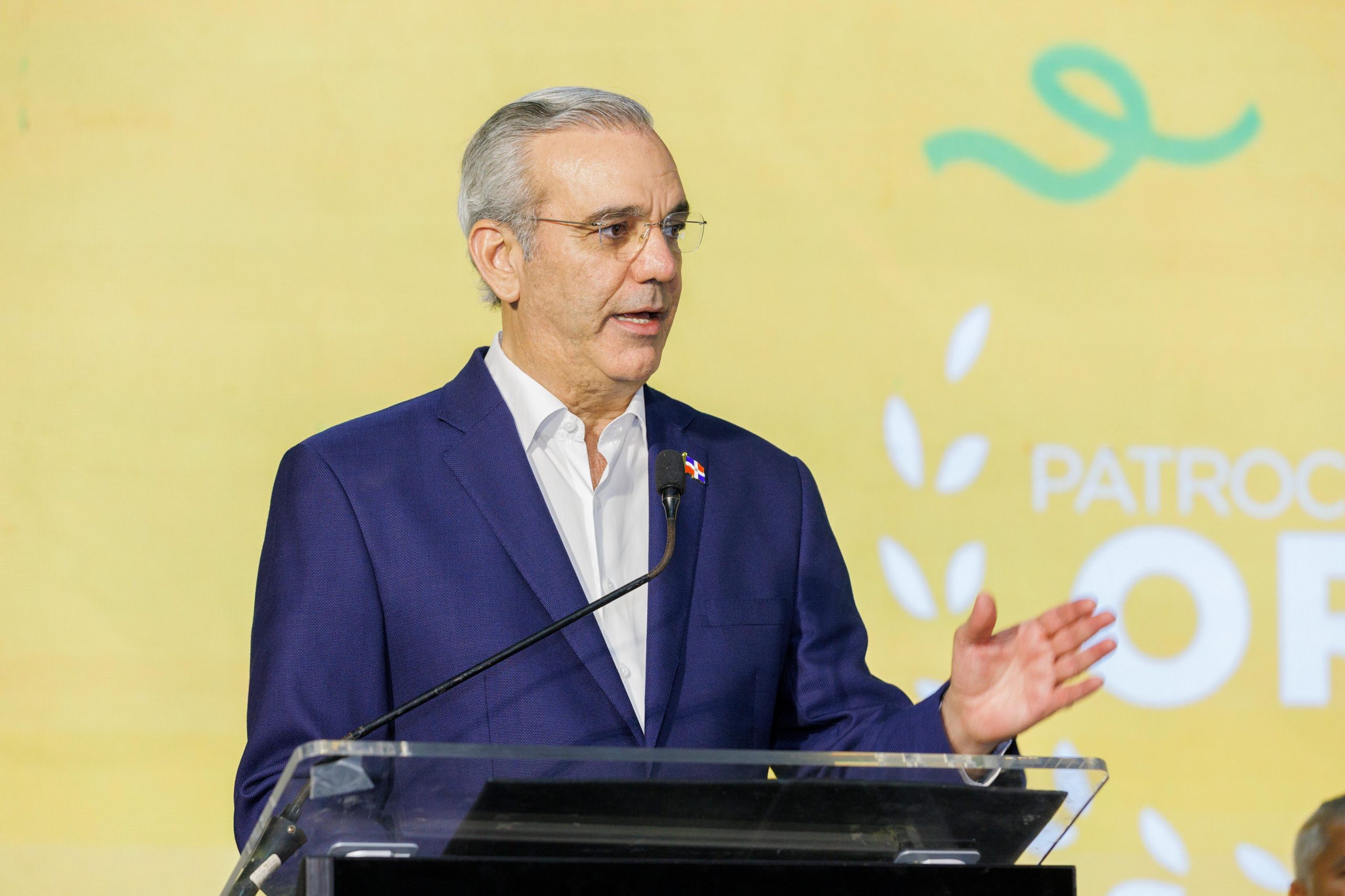 Comerciantes reconocen a Abinader por priorizar transformación del Hospedaje Yaque (3)