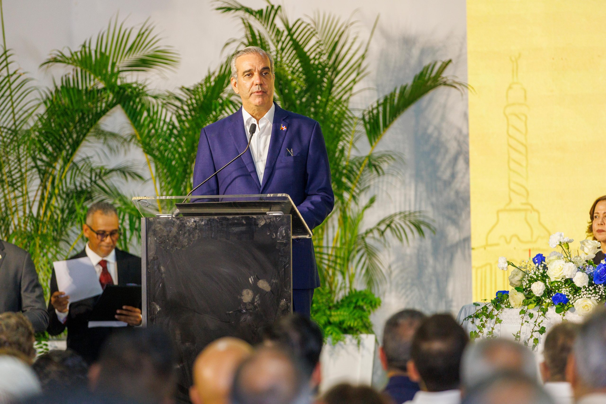 Comerciantes reconocen a Abinader por priorizar transformación del Hospedaje Yaque (5)