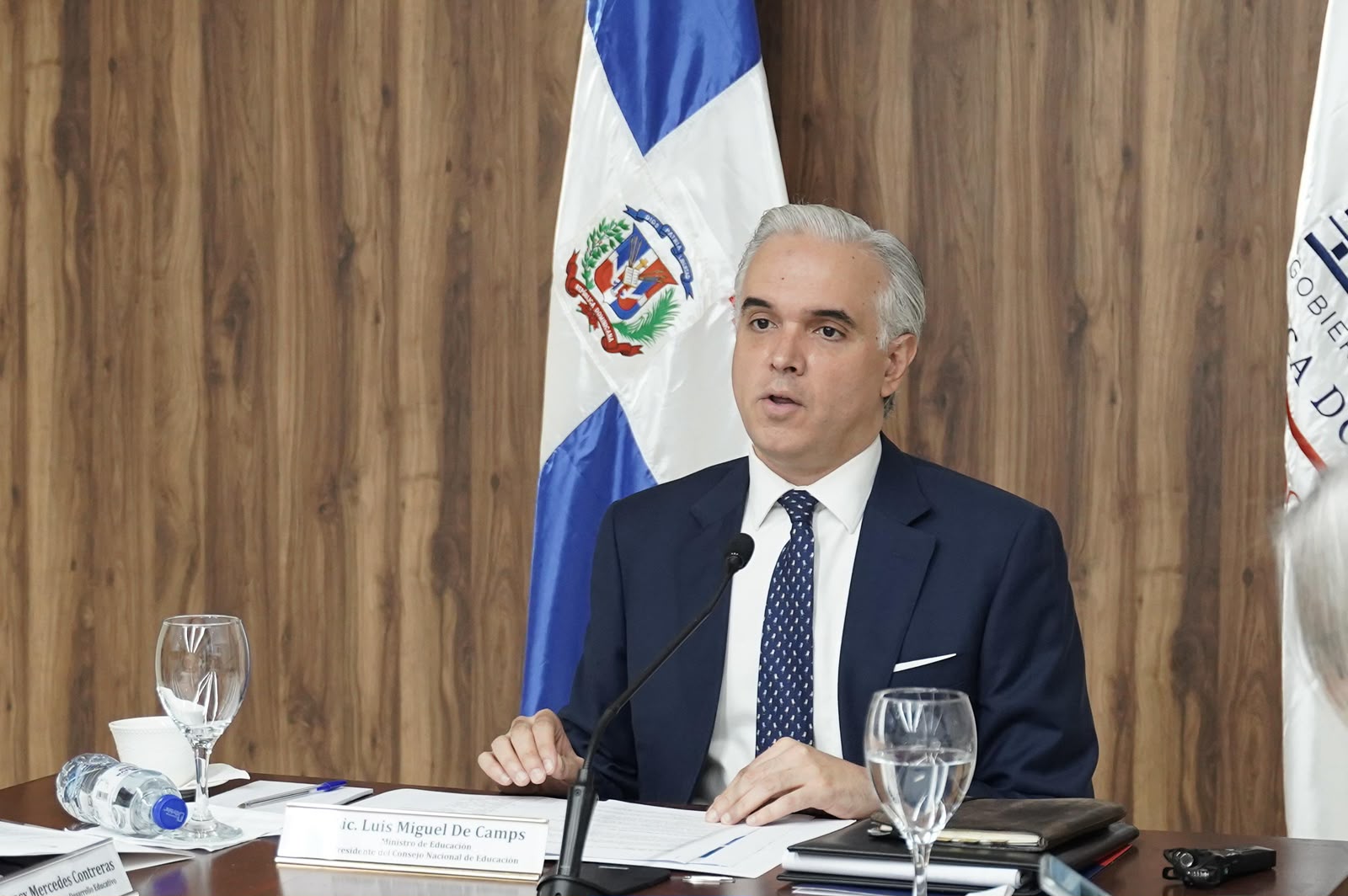 Consejo Nacional de Educación aprueba fortalecer escuelas en prevención de la violencia de género, intrafamiliar y sexual (2)