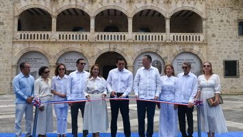 Con inversión de RD$186 millones, Collado entrega Alcázar de Colón