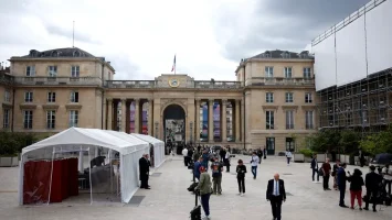 Seis candidatos participarán en el primer debate de las presidenciales francesas de 2027