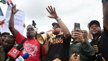 Manifestantes entregan recurso y protestan contra denominada “Ley Mordaza” en Código Penal