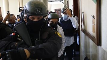 MP aclara que no existen acuerdos con Santiago Hazim ni con otros imputados; aplazan revisión