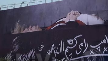 «Matamos a Trump»: Irán pinta mural del presidente estadounidense en un ataúd en su plaza principal