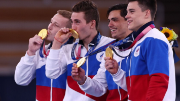 Rusia vuelve a ganar medallas mundiales mientras Ucrania impugna su regreso al deporte