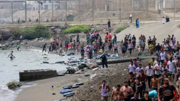 Ceuta en el Epicentro: Una 'Emergencia Humanitaria' Desata Alerta en la Frontera entre África y Europa