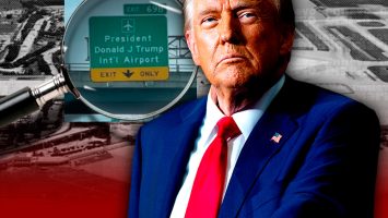 Trump celebra que el aeropuerto de Palm Beach ahora lleva su nombre