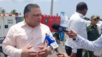 Mario Díaz insta a Abinader a responder con firmeza ante presunta estrategia de desestabilización de la oposición