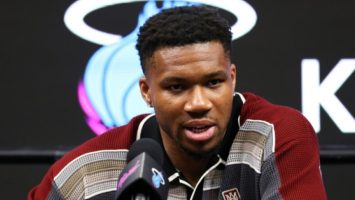 Giannis comprometido en cada aspecto con el Heat: «Quiero saberlo todo»