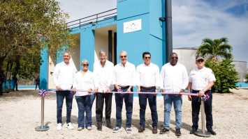 Abinader inaugura planta de tratamiento de aguas residuales en beneficio de Juan Dolio y Guayacane