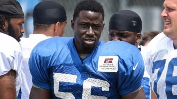 EE.UU. deporta al primer jugador de la NFL nacido en Kenia