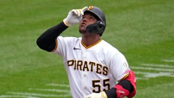 Poder de Valdez y O’Hearn ayuda a frenar mala racha de Piratas