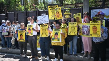 Rechazan juicio contra veteranos de guerra acusados de planear atentados contra Bukele