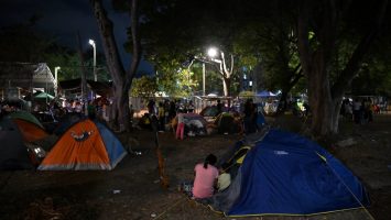 Cifra de damnificados por terremoto en Colombia sube a 185,000 y desaparecidos bajan a 143