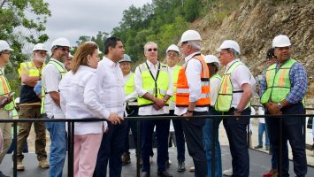 Presidente Abinader supervisa avances en la presa de Guaigüí, La Vega